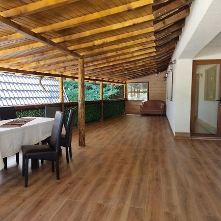 Hotel Popas Momaia Curtea de Argeş Zewnętrze zdjęcie